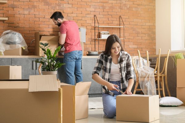 Guide for Your New Home: Essential Tasks for the First Week of Moving