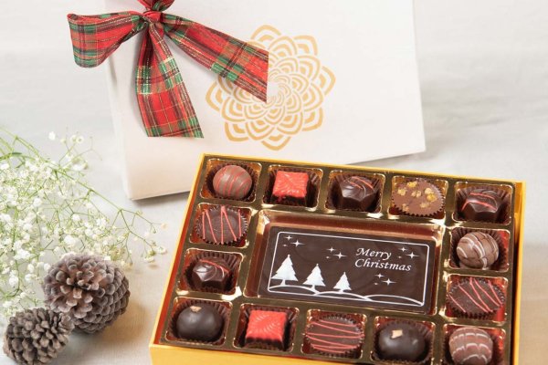 Send Christmas chocolate gift 