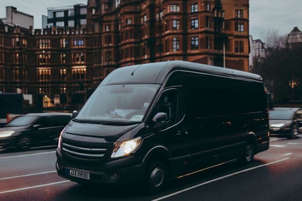 The Unique Ways to Find the Best Minibus Hire in London
