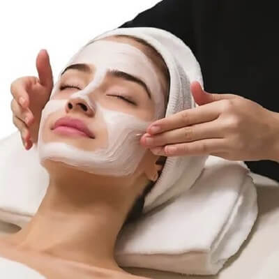 Unclog Your Pores: The Ultimate Guide to Deep Cleansing Facials in Riyadh